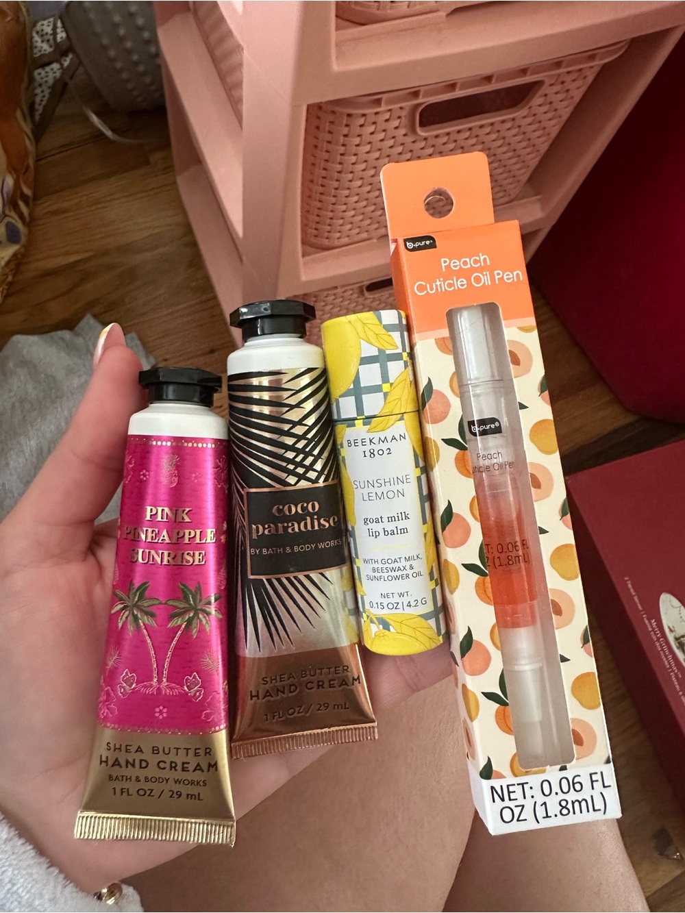 Bath & Body Works Pink Pineapple Sunrise & Coco Paradise Shea Hand Cream Duo
